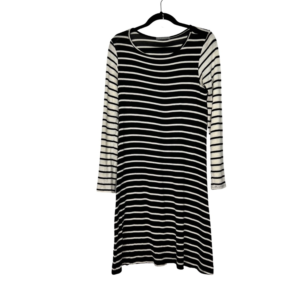 LOVEAPPELLA  Kandice Knit Swing Dress